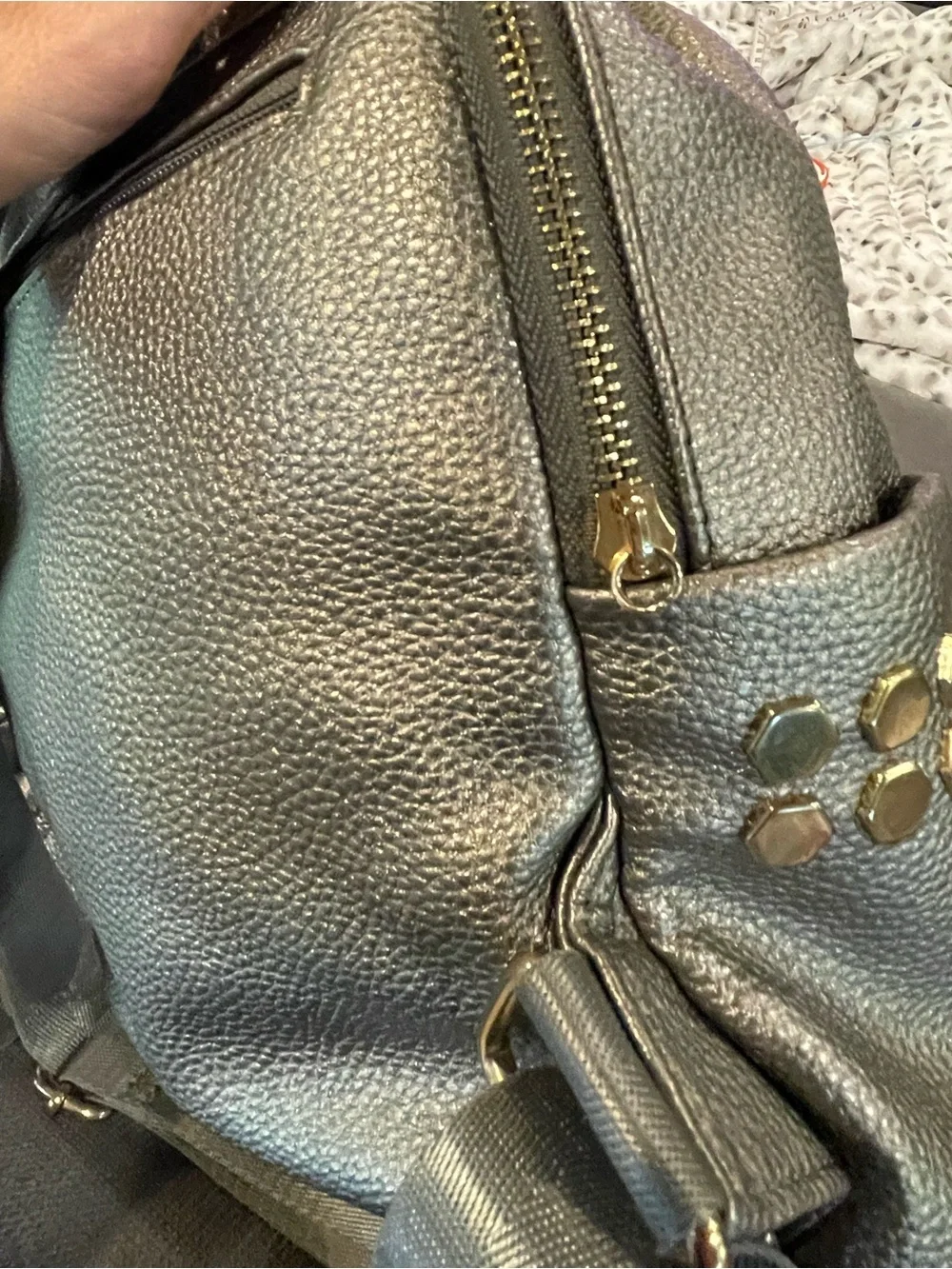 B.Lush sleek metallic